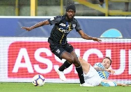 Parma, D'Aversa non cambia: al San Paolo col 4-3-3, ma con qualche ritocco in difesa