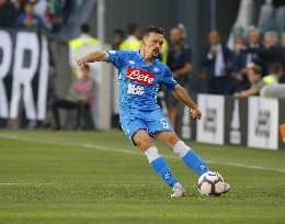 Follia senza senso di Mario Rui, &egrave; secondo giallo e rosso! Prova disastrosa del portoghese