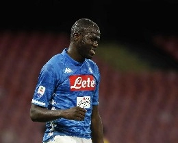 Napoli-Torino, giallo per Koulibaly. Intanto esce Berenguer per far posto a Baselli