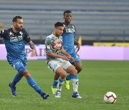 Ounas-Nizza, novit&agrave; sulla formula dell'affare: il Napoli ha deciso di puntare ancora su di lui