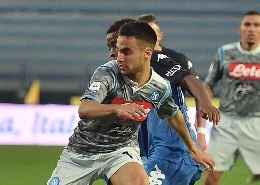 Venerato a CN24: Cagliari interessato al prestito di Ounas, il Napoli chiede 5 mln. Su Hysaj Roma, Juve e Tottenham