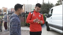 Tuttosport - Lozano attende l'ok da Raiola, l'avv.Rigo sta visionando il contratto! Icardi o Llorente: si decide questa settimana