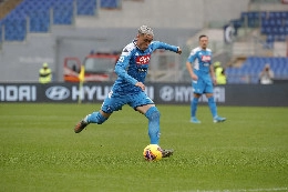 Che sfortuna per il Napoli! Traversa e palo nella stessa azione per gli azzurri, la Roma si salva