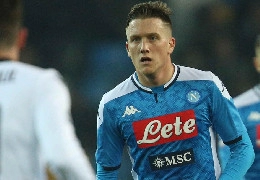 Zielinski a Sky: Grande partita! Ancelotti e lo staff ci hanno fatto i complimenti, noi siamo sempre con lui, glissa la domanda sul futuro del tecnico!