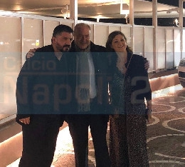 Anche Gennaro Gattuso &egrave; arrivato alla cena di Natale: il neo tecnico azzurro acclamatissimo dai tifosi! [FOTO CN24]