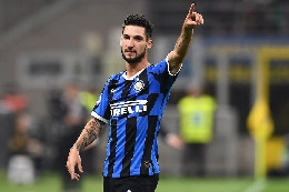 Il Napoli stende la Juventus, Politano mette <i>like</i> a tutti i post del club azzurro su Instagram