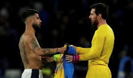 Dalla Spagna - Accordo Barcellona-calciatori, taglio degli stipendi! Ok di Messi a Bartomeu, oggi incontro di tutte le Leghe europee per decisione comune