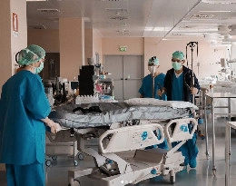 Coronavirus, in Campania regge il cordone sanitario: al Cotugno aumentano i dimessi