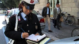 Movida a Napoli, calci e pugni a due vigili ieri sera!