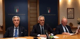 Coronavirus, arriva l'ok del Governo al protocollo per far ripartire il calcio dilettantistico e giovanile