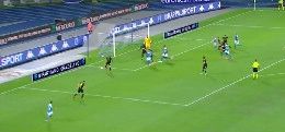 Napoli-Inter 1-1 (2' Eriksen, 41' Mertens): che sofferenza! Ospina miracoloso, mai visto un Maksimovic cos&igrave;: azzurri in finale!