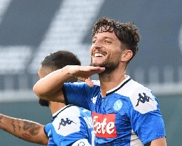 Mertens, gol e mano sotto al mento: esultanza con dedica speciale per Callejon