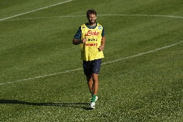Lo Spezia ha formalizzato l'offerta, due giorni per la risposta da Llorente