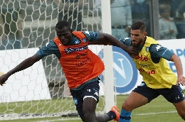 Sky - Koulibaly, l'agente &egrave; in Italia: sta convincendo il City a rilanciare! Pronti tre colpi con la cessione di Kalidou