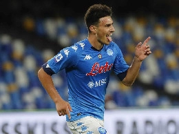 Doppio cambio al 75' per il Napoli: fuori lo straripante Zielinski e l'ottimo Petagna, al loro posto Politano e Elmas