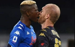 Quel faccia a faccia Osimhen-Masiello che fa tremare il Napoli