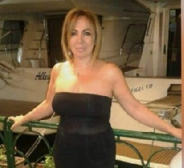 Napoli, &egrave; morta Sonia: la donna di 54 anni era finita in coma per trombosi massima dopo il vaccino AstraZeneca