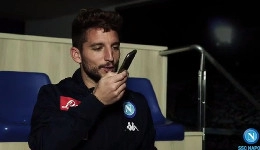 Ho parlato con Mertens a telefono, era dispiaciuto di lasciare Napoli, retroscena svelato da Calai&ograve;