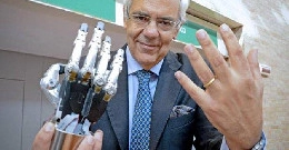 Il guru mondiale della robotica tifa Napoli: si &egrave; gi&agrave; abbonato allo stadio Maradona!