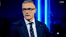 Bergomi urla in telecronaca: Il calcio &egrave; finito, l'Atalanta perde in Champions con un rigore scandaloso