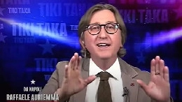 Auriemma: Fatevi piacere Conte, l'ha gi&agrave; fatto anche ADL magari schiattato in corpo