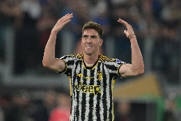 Clamoroso Vlahovic, da Milano: c'&egrave; l'accordo con una big, resta in Serie A!