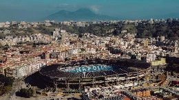 Lavori Stadio Maradona, &egrave; caos: Bologna pu&ograve; soffiare gli Europei a Napoli
