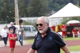 CorSport: De Laurentiis re del mercato, &egrave; l'effetto Conte! Spesi 60mln in poche ore