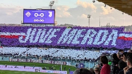 Fiorentina-Juve, la coreografia in Curva Fiesole diventa subito virale | FOTO