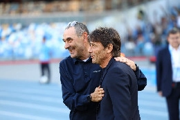 Sky - Allenatore Napoli, Sarri il candidato pi&ugrave; forte in caso di addio Conte! Il confronto con De Laurentiis pu&ograve; essere sorprendente