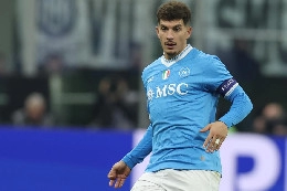 Cento giorni dopo, &egrave; tornato Di Lorenzo! Il capitano accorcia le distanze, Napoli-Bologna &egrave; 1-2