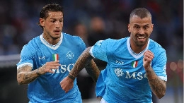 Conte <i>conservativo</i> nel finale di Napoli-Bologna: la doppia mossa che lascia troppo interrogativi